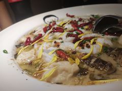 -江渔儿酸菜鱼(万科东荟城店)