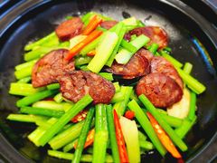 -川流不息·地道川菜·小龙虾(松东路店)