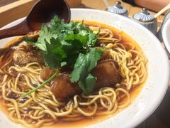 半斤半肉拉面-厝内小眷村(天河南一路店)