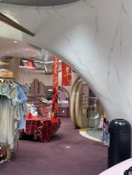 -奈尔宝·国风主题儿童乐园·亲子餐厅(豫园商城店)