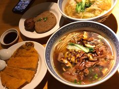 -沪西老弄堂面馆(定西路店)