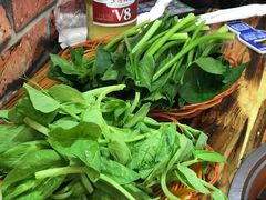 -阿婆情腊排骨火锅(金虹路店)