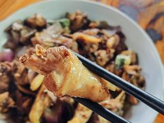 姜葱炒鸡-龙泉山庄(红山店)