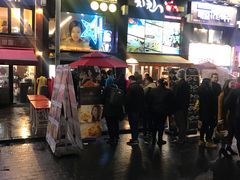 -BHC炸鸡(明洞总店)