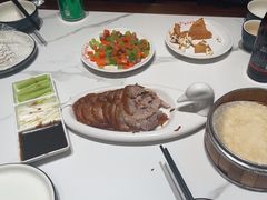 -梅利汴京烤鸭•开封豫菜地标店(东大街店)