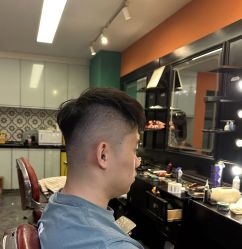 -鸿運 BARBER SHOP男士理发馆