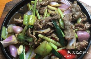 Stir-fried Beef with Sauce