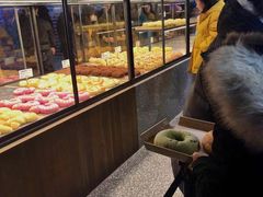 面包甜点陈列柜-LELECHA乐乐茶(上海五角场万达广场店)