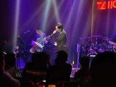 -TZ House音乐现场(来福士中心店)