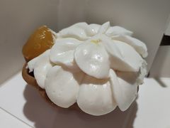 -VERIE BAKEHOUSE