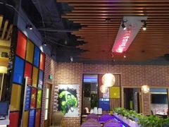 -三人行骨头王火锅(长寿店)