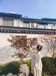 -一揽芳华汉服旗袍体验馆(拙政园店)