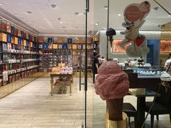 -VENCHI 闻绮(北京国贸商城店)