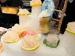 -得意咚瓜·顺德鱼生·冬瓜火锅(深圳首店)