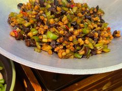 黑三剁-云海肴汽锅鸡·云南小炒(天津国金汇店)