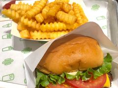 招牌牛肉堡双层-Shake Shack(西单大悦城店)