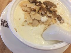 -满记甜品(荟聚购物中心店)