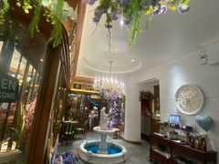 -秘密旅行Bonjour(黑金冠 江南西店)