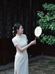 -古绫丝绸旗袍体验馆