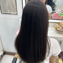 -镁连社·美联社