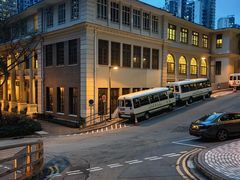-香港大学