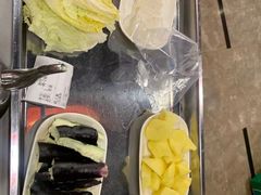 -小火炕铁锅炖鱼
