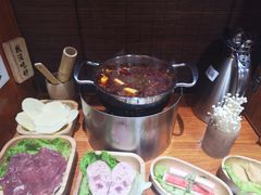 -独食火锅·半米屋台(直营总店)