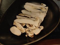 -菌自由丨野生菌火锅特色庭院餐厅(丽江古城店)