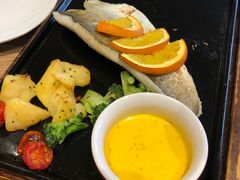 -必胜客(新中纬店)