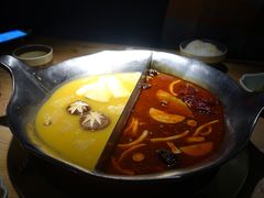 台式麻辣锅-湊湊火锅·茶憩(杭州湖滨银泰in77店)
