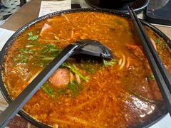 -肥汁米蘭香港米线(定西路店)