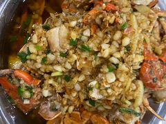 -凤凰路何眼镜香辣蟹(花果园店)