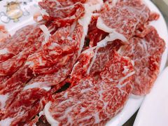 吊龙伴-贵宾牛·潮汕牛肉火锅(珠池总店)