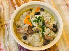 仔排烧黑豆腐-椿记烧鹅(叠彩店)