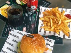 -shark burger·鲨鱼汉堡(交子大道店)
