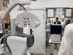 -豪门视光·星趣控·蔡司依视路眼镜代理商(中央大街店)