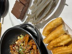 -张大师鸭爪爪特色火锅(万达店)