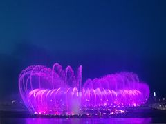 -东港音乐喷泉广场