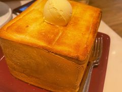 特制冰淇淋厚多士-港丽餐厅(高德置地店)