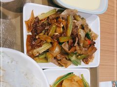 -老乡鸡(国华广场店)