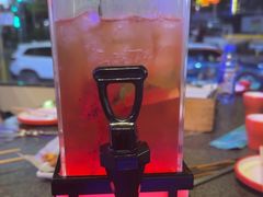 -路边边地标烧烤·川菜·小龙虾·音乐酒馆(良乡长虹店)