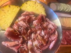 -叽叽扎扎烤肉场(生态城万达店)