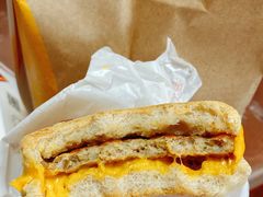 -麦当劳(金稻田路餐)