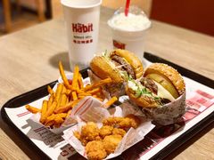 -The Habit Burger Grill 哈比特汉堡(复兴soho店)