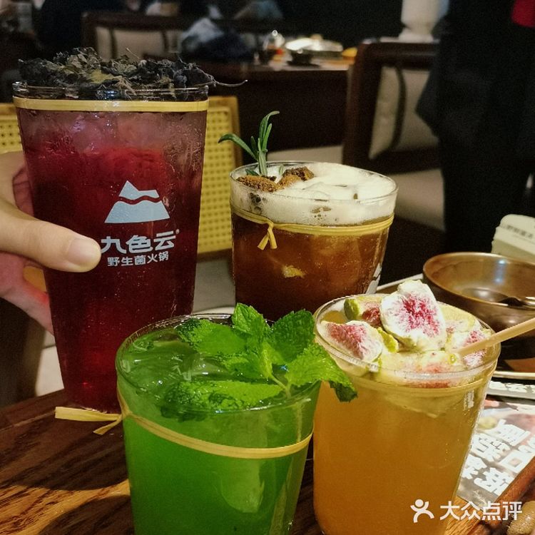 今天是一把养生局,菌汤怎么能这么好喝‼️