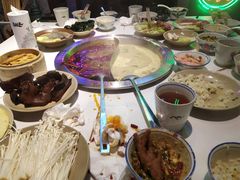 -卤校长重庆火锅(国兴店)