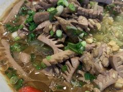 -香山湖渔家大院