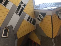 -立体方块屋