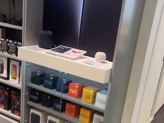 -Apple授权专营店(宝山万达店)