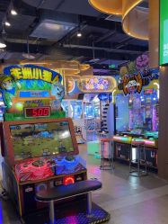 -卡通尼乐园(荟聚中心店)